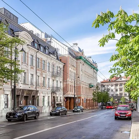 Jogailos Peaceful Old Town Luxury 3 Bdr, 2 Bthr, Free Garage, Top-speed Wifi Apartment