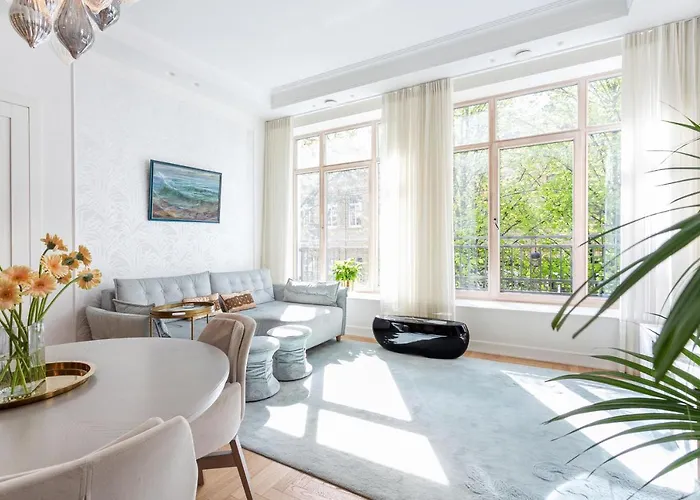 Jogailos Peaceful Old Town Luxury 3 Bdr, 2 Bthr, Free Garage, Top-speed Wifi Apartman *