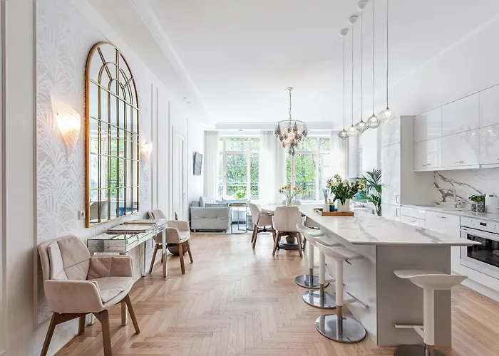 Jogailos Peaceful Old Town Luxury 3 Bdr, 2 Bthr, Free Garage, Top-speed Wifi * Vilnius