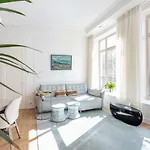 Butas Jogailos Peaceful Old Town Luxury 3 Bdr, 2 Bthr, Free Garage, Top-speed Wifi Vilnius