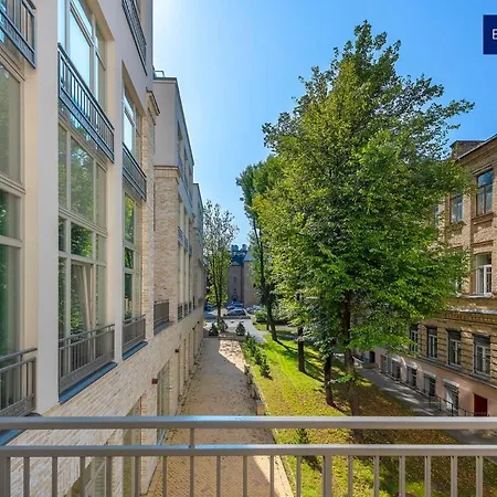 Jogailos Peaceful Old Town Luxury 3 Bdr, 2 Bthr, Free Garage, Top-speed Wifi * Vilnius