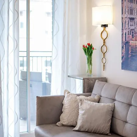 Jogailos Peaceful Old Town Luxury 3 Bdr, 2 Bthr, Free Garage, Top-speed Wifi * 维尔纽斯