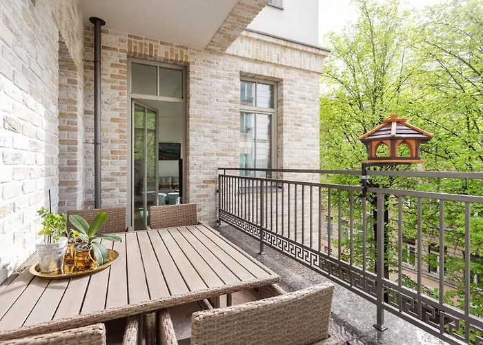 Lägenhet Jogailos Peaceful Old Town Luxury 3 Bdr, 2 Bthr, Free Garage, Top-speed Wifi Vilnius